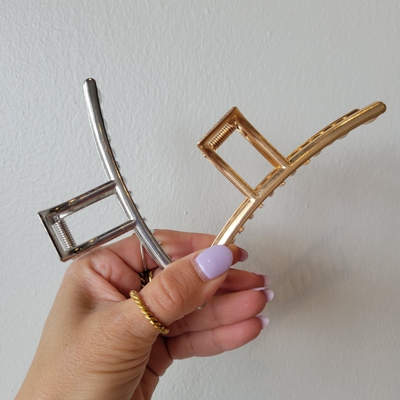 Large hairclaw  clips - Picture 1 of 2